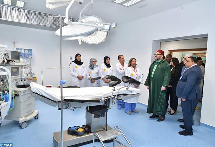 جلالة الملك يدشن بمقاطعة سيدي مومن مركزا طبيا للقرب -مؤسسة محمد الخامس للتضامن مخصص لتعزيز عرض العلاجات لفائدة الساكنة الهشة