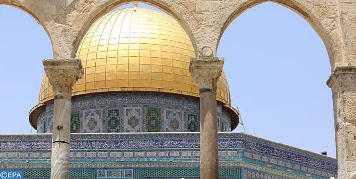 القمة الإسلامية ال14 تشيد بالجهود المتواصلة لجلالة الملك لحماية المقدسات الإسلامية في القدس الشريف
